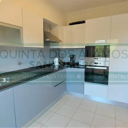 Moradia Townhouse Rosal 2 펜션